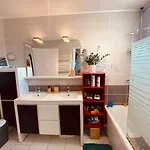 La Famille Au Large Ле-Портель